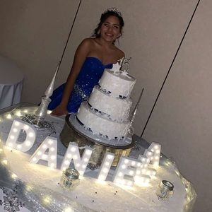 Meet your Posher, Daniella